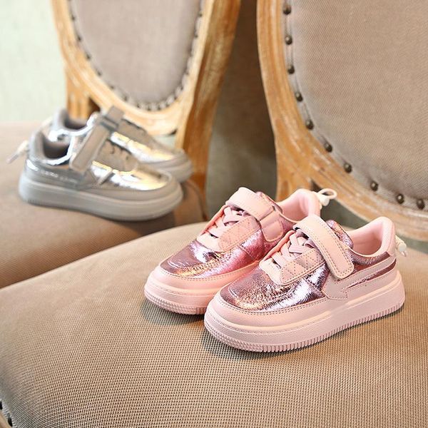 sneakers children's shoes 2021 spring and autumn running boys girls sports kids fashion shoes26-36, Black;red
sneakers children's shoes 2021 spring and autumn running boys girls sports kids fashion shoes26-36, Black;red