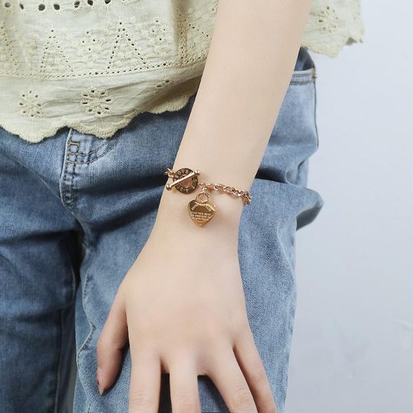 charm bracelets fashion love stainless steel bracelet peach heart letter plated rose gold personalized t-button, Golden;silver
charm bracelets fashion love stainless steel bracelet peach heart letter plated rose gold personalized t-button, Golden;silver