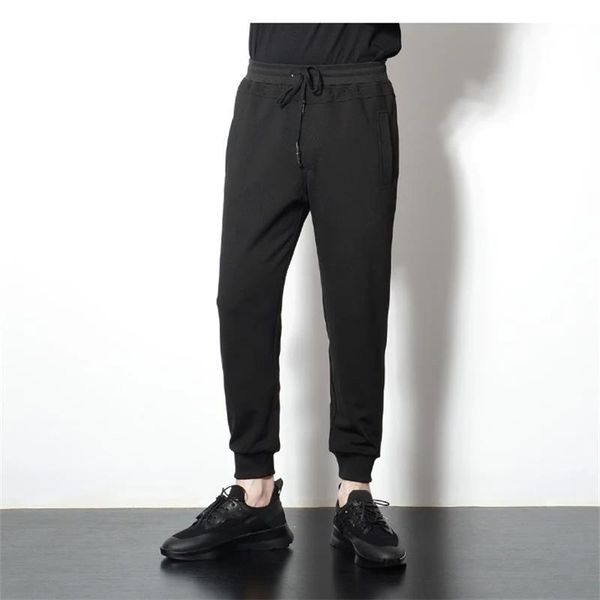 men's pants casual shoes fashion minimalist loose conical hougong versatile black personalized close-up sweatpants
men's pants casual shoes fashion minimalist loose conical hougong versatile black personalized close-up sweatpants