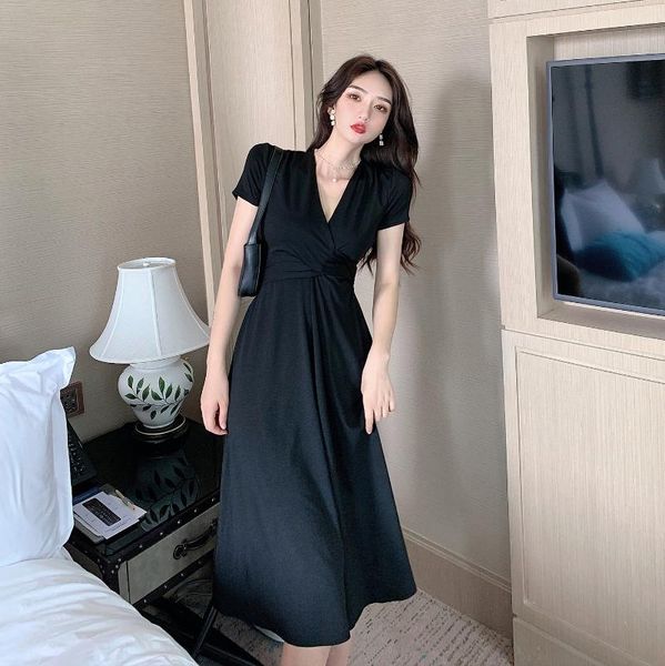 casual dresses 567 # make spot ~ very 52 yuan light ripe temperament v-neck long dress in the show thin waist, Black;gray
casual dresses 567 # make spot ~ very 52 yuan light ripe temperament v-neck long dress in the show thin waist, Black;gray
