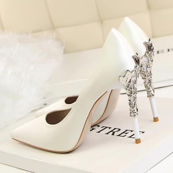 dress shoes 2021 high thin heels summer pumps women's metal decoration satin bling wedding pointed toe bridal women heel, Black
dress shoes 2021 high thin heels summer pumps women's metal decoration satin bling wedding pointed toe bridal women heel, Black