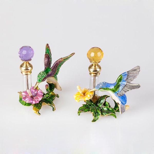 storage bottles & jars 4ml perfume bottle vintage empty refillable metal hummingbird glass container portable gift home decoration#59625
storage bottles & jars 4ml perfume bottle vintage empty refillable metal hummingbird glass container portable gift home decoration#59625