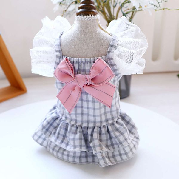 the dog clothes straight cat grey check bow skirt dog dress in spring and summer
the dog clothes straight cat grey check bow skirt dog dress in spring and summer