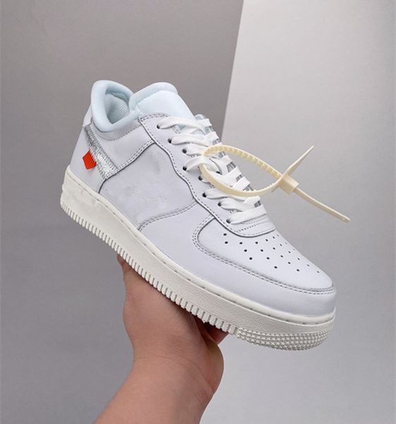 1 white university sliver-white-metallic basketball shoes outdoor sneakers sports gym trainers with original box fast delivery
1 white university sliver-white-metallic basketball shoes outdoor sneakers sports gym trainers with original box fast delivery