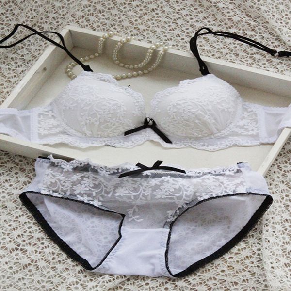 bras women's underwear set water soluble embroidery gathered lace bra 1916, Red;black
bras women's underwear set water soluble embroidery gathered lace bra 1916, Red;black