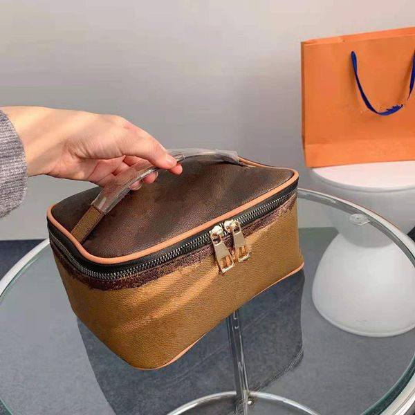 luxury makeup bags designer toiletry pouch cosmetic women purse designers cases make up bag lady travel-bags clutch handbags purses large ca
luxury makeup bags designer toiletry pouch cosmetic women purse designers cases make up bag lady travel-bags clutch handbags purses large ca