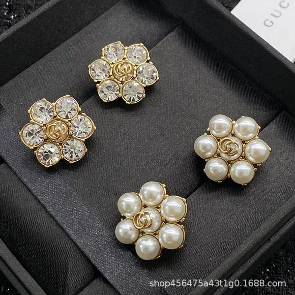 s925 silver needle g earrings ancient family rhine-stone fashion trendy net red new pearl earrings female brass, Golden
s925 silver needle g earrings ancient family rhine-stone fashion trendy net red new pearl earrings female brass, Golden