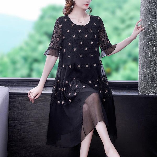 casual dresses black mesh embroidery loose midi dress summer women elegant bodycon party vestido 2021 vinatge floral 5xl plus size, Black;gray
casual dresses black mesh embroidery loose midi dress summer women elegant bodycon party vestido 2021 vinatge floral 5xl plus size, Black;gray