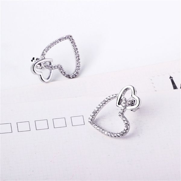 dreamcarnival1989 women stud earings cute hollow linked hearts rhodium-color clear white blinking cz paved boucles doreilles-a, Golden;silver
dreamcarnival1989 women stud earings cute hollow linked hearts rhodium-color clear white blinking cz paved boucles doreilles-a, Golden;silver