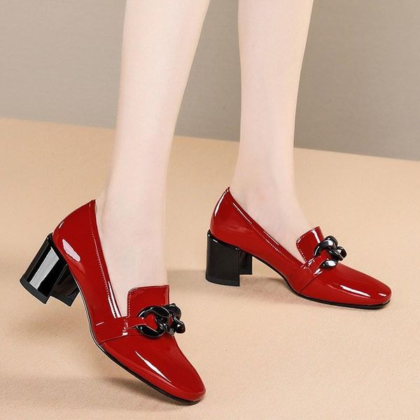 dress shoes 2021 autumn chunky square red leather large comfortable semi-high heeled women's, Black
dress shoes 2021 autumn chunky square red leather large comfortable semi-high heeled women's, Black