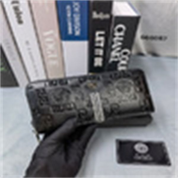 designer luxury 666087 real leather compact long wallets chain wallet pouches key card holders phone cases purse clutches evening brand l5u0, Red;black
designer luxury 666087 real leather compact long wallets chain wallet pouches key card holders phone cases purse clutches evening brand l5u0, Red;black
