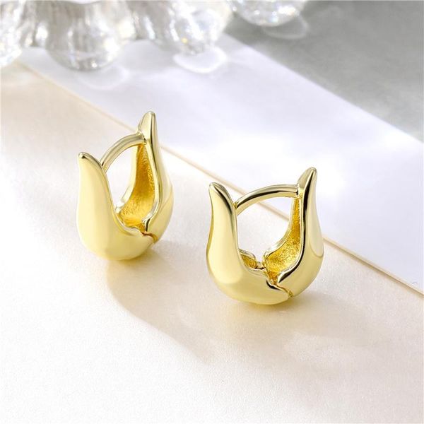hoop & huggie wtltc fashion u shaped earrings for women chic small charms hoops statement geometric wholesale, Golden;silver
hoop & huggie wtltc fashion u shaped earrings for women chic small charms hoops statement geometric wholesale, Golden;silver