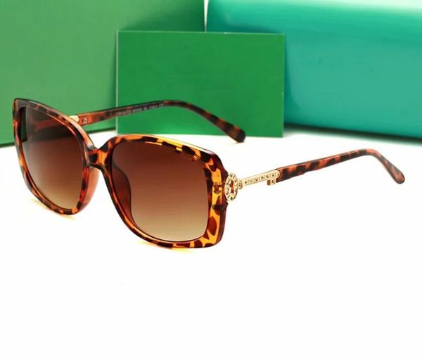 sunglasses designer 4043 fashion sunglasses toswrdpar glasses men's ladies brown case black metal frame dark 50mm 3b82, White;black
sunglasses designer 4043 fashion sunglasses toswrdpar glasses men's ladies brown case black metal frame dark 50mm 3b82, White;black
