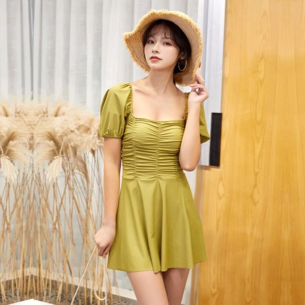 pleated push up padded swimsuit short sleeve beachwear korea style solid swimdress women one piece bathing suit summer monokini two-piece su
pleated push up padded swimsuit short sleeve beachwear korea style solid swimdress women one piece bathing suit summer monokini two-piece su