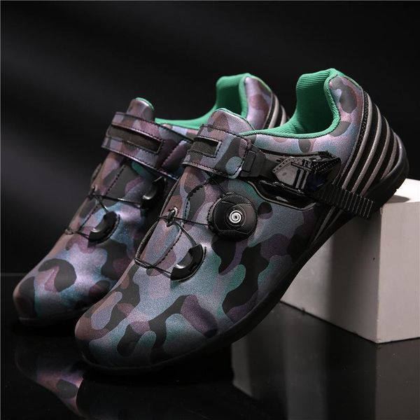 cycling footwear shoes non lock mountain bike road professional breathable leisure for men and women, Black
cycling footwear shoes non lock mountain bike road professional breathable leisure for men and women, Black