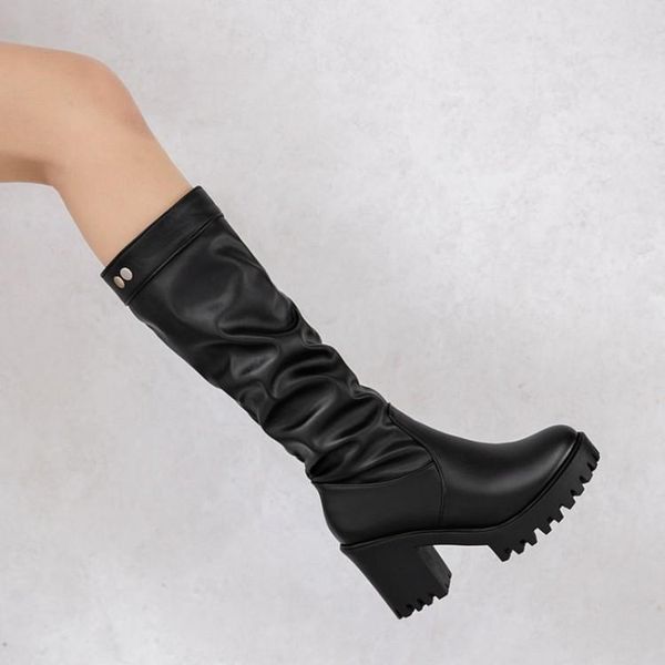 boots 2021 over knee black autumn and winter women's medium high heel thick pu leather cotton wool
boots 2021 over knee black autumn and winter women's medium high heel thick pu leather cotton wool