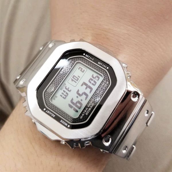 casual b5000 men's quartz watch led display world time waterproof and shockproof butterfly buckle, Slivery;brown
casual b5000 men's quartz watch led display world time waterproof and shockproof butterfly buckle, Slivery;brown
