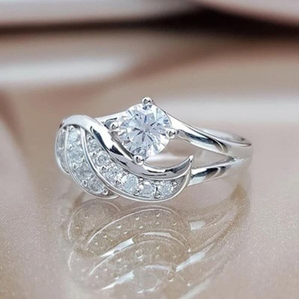 wedding rings exquisite all match angel inlaid crystal women engagement ring party jewelry gifts for lover, Slivery;golden
wedding rings exquisite all match angel inlaid crystal women engagement ring party jewelry gifts for lover, Slivery;golden