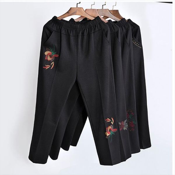 middle aged warm plus velvet womens capris straight fashion casual elastic waist loose large size grandma female trousers, Black;white
middle aged warm plus velvet womens capris straight fashion casual elastic waist loose large size grandma female trousers, Black;white
