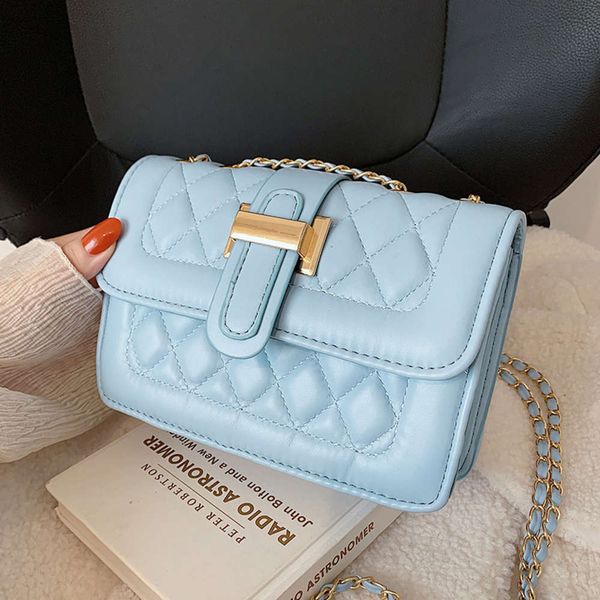 2021 summer embroidered thread solid color single shoulder bag foreign style simple menger rhombic lattice chain small square
2021 summer embroidered thread solid color single shoulder bag foreign style simple menger rhombic lattice chain small square
