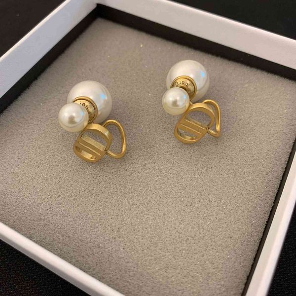 special offer 2021 luxury designer jewelry family's new letter pearl earrings in 2021, Silver
special offer 2021 luxury designer jewelry family's new letter pearl earrings in 2021, Silver