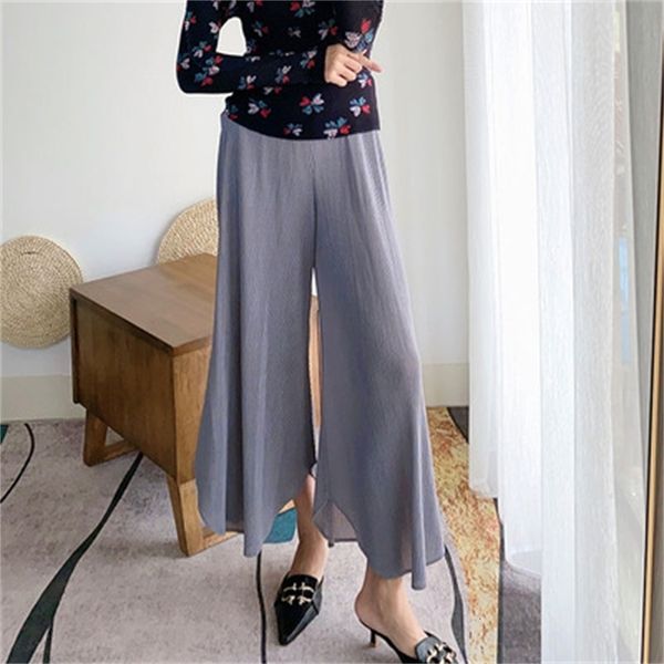 dresses miyake fashion fold high waist all-match wide pantswide leg irregular pants, White
dresses miyake fashion fold high waist all-match wide pantswide leg irregular pants, White