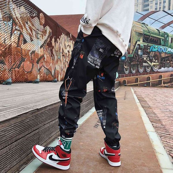 hip hop pants men's korean fashion loose sports cool print pai 9-point corset casual pants, Black
hip hop pants men's korean fashion loose sports cool print pai 9-point corset casual pants, Black