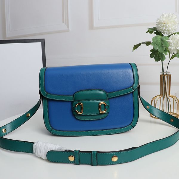 ladies luxury designer bag 2021 fashion one-shoulder messenger bags shiny classic color matching retro comfort 602204 size 25.5*18*6cm
ladies luxury designer bag 2021 fashion one-shoulder messenger bags shiny classic color matching retro comfort 602204 size 25.5*18*6cm