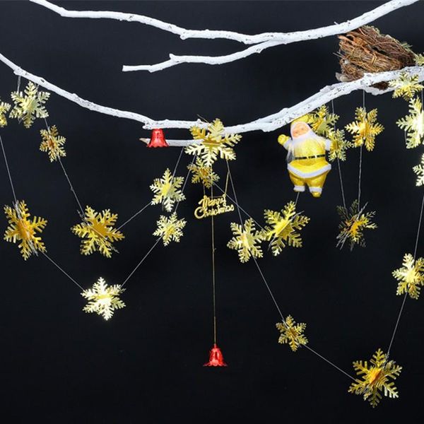 christmas decorations winter hanging snowflake golden/white glittery for holiday year party
christmas decorations winter hanging snowflake golden/white glittery for holiday year party
