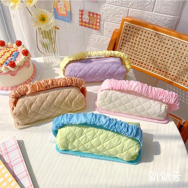 cosmetic bags & cases cream toast pencil case for women 2021 fashion color matching candy cute school pen supplies mo331
cosmetic bags & cases cream toast pencil case for women 2021 fashion color matching candy cute school pen supplies mo331