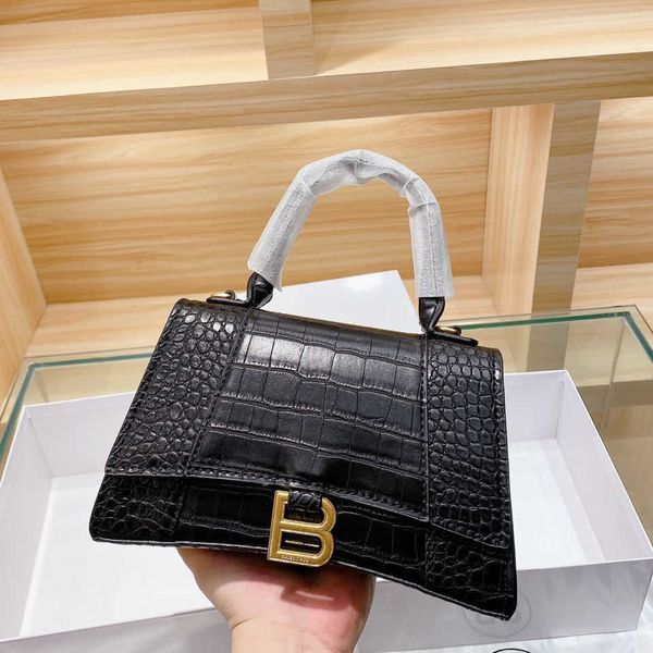 women luxurys designers bags 2021 womens handbags purses designer crossbody wallet bag louisbags_18 balencica alligator cross carry lisa hou
women luxurys designers bags 2021 womens handbags purses designer crossbody wallet bag louisbags_18 balencica alligator cross carry lisa hou