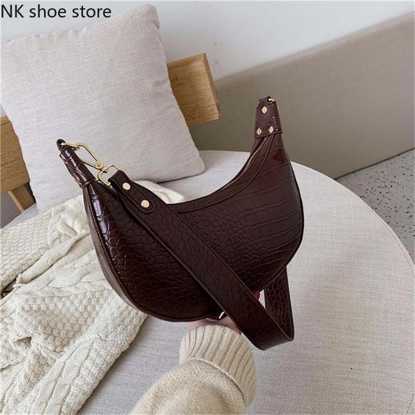 crocodile pattern vintage leather crossbody bags for women 2021 small shoulder messenger hobos bag lady purses and handbags sac
crocodile pattern vintage leather crossbody bags for women 2021 small shoulder messenger hobos bag lady purses and handbags sac