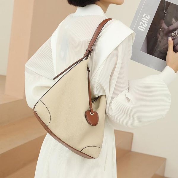 evening bags leather women's bag small public set togo tote 2021 fashion single shoulder messenger handbag
evening bags leather women's bag small public set togo tote 2021 fashion single shoulder messenger handbag