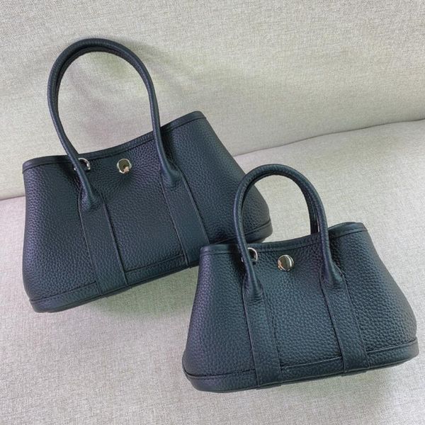 evening bags chsanato luxury handbags women tote fashion designer ladies shoulder bag female handbag messenger purses
evening bags chsanato luxury handbags women tote fashion designer ladies shoulder bag female handbag messenger purses