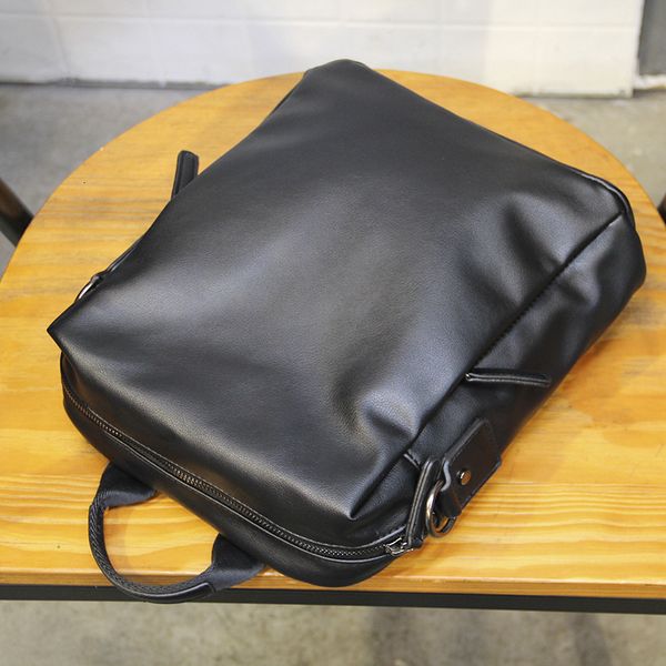 briefcase 2021 summer shoulder bag men's messenger personality daily leisure boys' handbag file
briefcase 2021 summer shoulder bag men's messenger personality daily leisure boys' handbag file