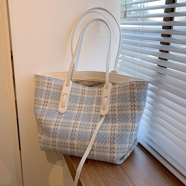 simple large-capacity shoulder bag female trendy 2021 new bag, summer wild student portable tote fashion wksvj
simple large-capacity shoulder bag female trendy 2021 new bag, summer wild student portable tote fashion wksvj