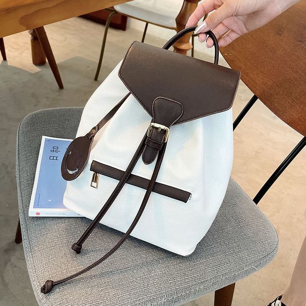 super pop backpack niche women bag 2021 summer new fashion tongqin small travel backpack soft leather fashion pouches
super pop backpack niche women bag 2021 summer new fashion tongqin small travel backpack soft leather fashion pouches
