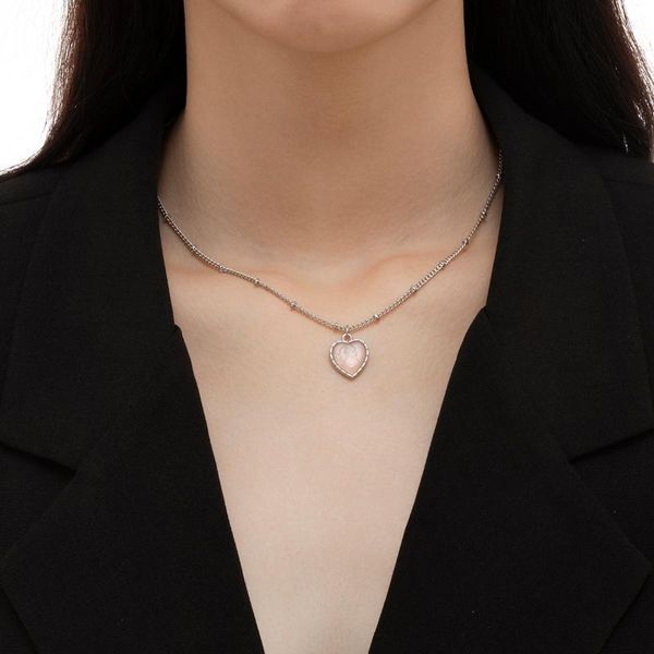 pendant necklaces 2021 trend geometric heart necklace for women korean short clavicle chain simple temperament jewelry gift, Silver
pendant necklaces 2021 trend geometric heart necklace for women korean short clavicle chain simple temperament jewelry gift, Silver