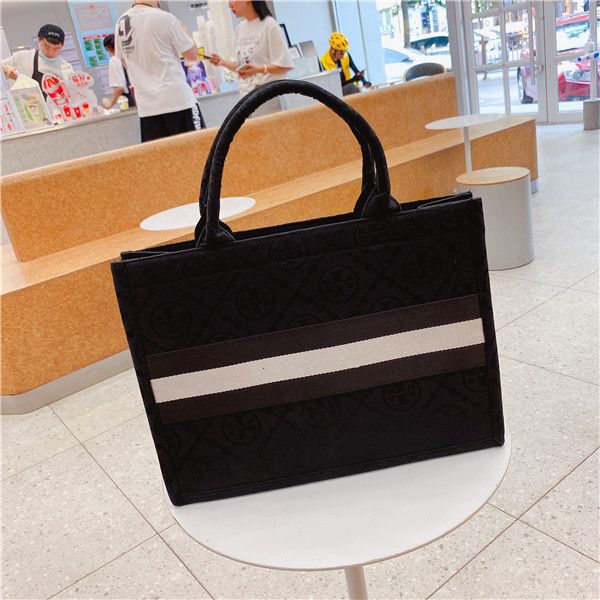 2021 shopping bags for women speedy handbags luxury designers shoulder bags women bag traval corssbody with straps
2021 shopping bags for women speedy handbags luxury designers shoulder bags women bag traval corssbody with straps
