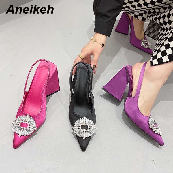 famous brand designer 2022 classics silk pointed toe square high heel floral crystal decoration slingbacks elastic band party pumps elegant, Black
famous brand designer 2022 classics silk pointed toe square high heel floral crystal decoration slingbacks elastic band party pumps elegant, Black