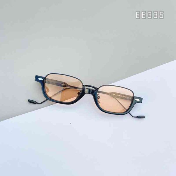 osman 86335 sunglasses small square half frame metal modeling personalized street shooting glasses style
osman 86335 sunglasses small square half frame metal modeling personalized street shooting glasses style