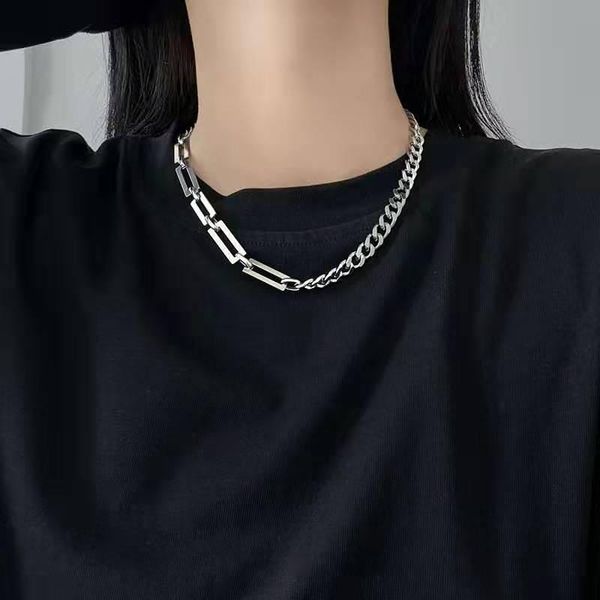 chains necklace for man cuba hardware titanium steel thick hip hop clavicle chain men's fashion summer with white t-shirt, Silver
chains necklace for man cuba hardware titanium steel thick hip hop clavicle chain men's fashion summer with white t-shirt, Silver
