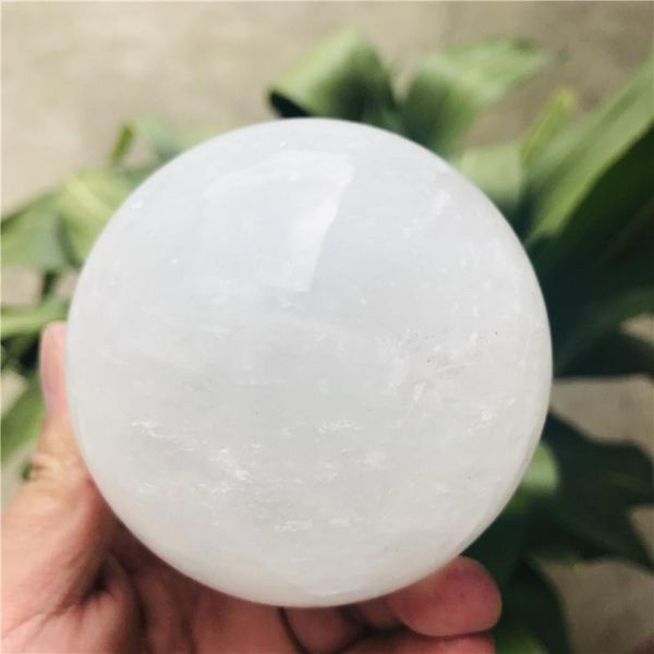 50-60mm natural calcite mineral crystal ball polishing home decoration ball+ wood bracket decorative objects & figurines
50-60mm natural calcite mineral crystal ball polishing home decoration ball+ wood bracket decorative objects & figurines