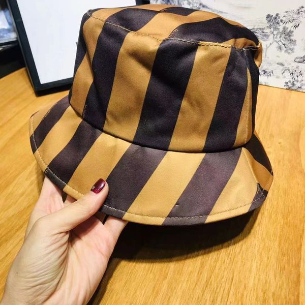 fashion highly quality double f bucket hat designer women stingy brim hats sunhat fisherman caps embroidery breathable casual cap and origin, Blue;gray
fashion highly quality double f bucket hat designer women stingy brim hats sunhat fisherman caps embroidery breathable casual cap and origin, Blue;gray