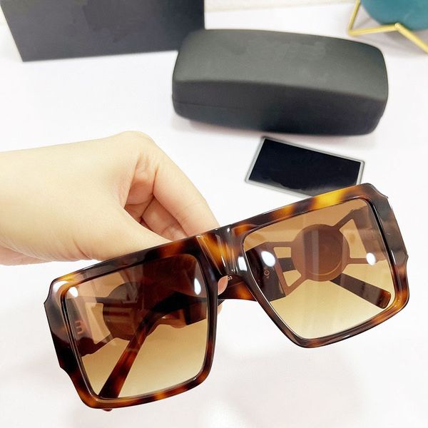 sunglasses fashion womens designer 1005 outdoor multifunctional protective glasses classic men retro full frame luxury sunglasses with box, White;black
sunglasses fashion womens designer 1005 outdoor multifunctional protective glasses classic men retro full frame luxury sunglasses with box, White;black