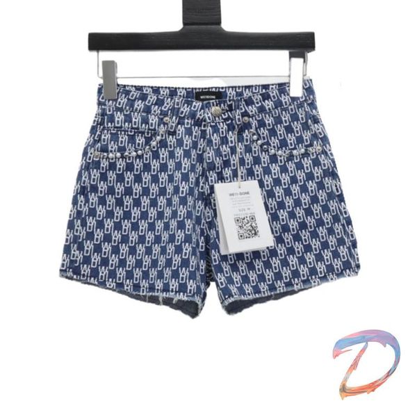 men's jeans weiidone shorts jacquard full letter hand-beaded washed denim short men women welldone fashion, Blue
men's jeans weiidone shorts jacquard full letter hand-beaded washed denim short men women welldone fashion, Blue