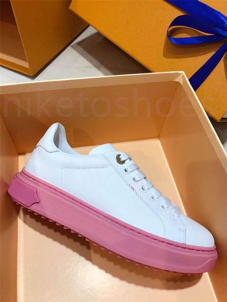 luxurys designer time out sneaker low casual shoes light blue pink women treaded rubber outsole printed calf leather classic tr, Black
luxurys designer time out sneaker low casual shoes light blue pink women treaded rubber outsole printed calf leather classic tr, Black