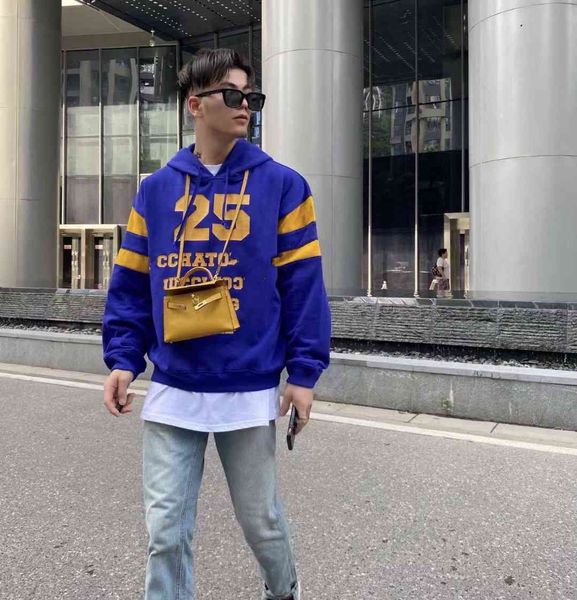 brand hoodie early autumn new g family luhan same 25 letter tear print men's and women's loose stitched, Black
brand hoodie early autumn new g family luhan same 25 letter tear print men's and women's loose stitched, Black