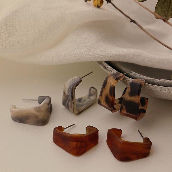 hoop & huggie vintage 3 style leopard c shape open earring for women stylish geometric gradient color arcylic jewelry pendientes, Golden;silver
hoop & huggie vintage 3 style leopard c shape open earring for women stylish geometric gradient color arcylic jewelry pendientes, Golden;silver