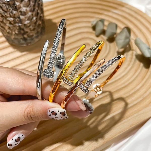 bangle european and american metal bracelets female cold wind ins style bracelet for women girls rhinestone shiny hand jewelry gifts, Black
bangle european and american metal bracelets female cold wind ins style bracelet for women girls rhinestone shiny hand jewelry gifts, Black